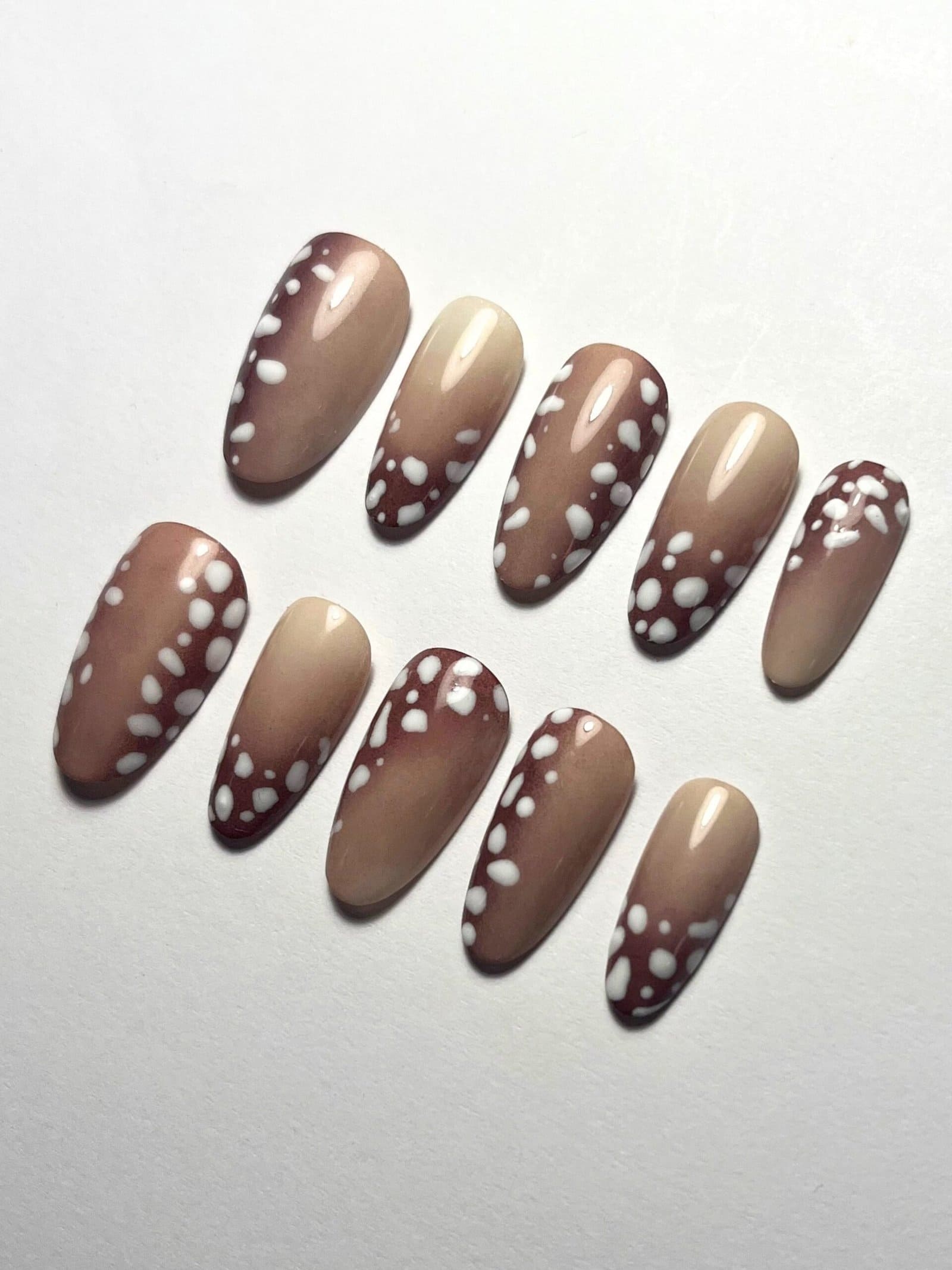 Press-on nails Soft Fawn - vue 2